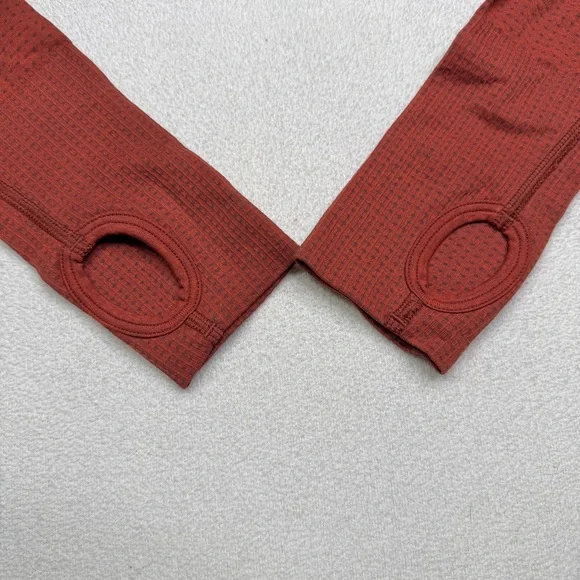 Gymshark Vital Seamless 2.0 Long Sleeve Crop Top•Brick Red Marl - Picture 8 of 8